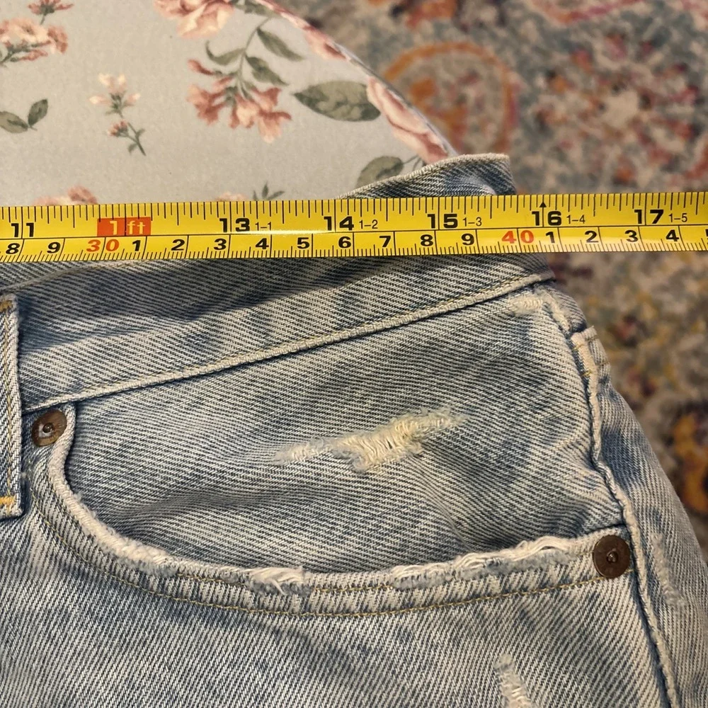 AGOLDE Parker Vintage Cut Off Shorts Distressed Light Wash‎ Denim Size 29